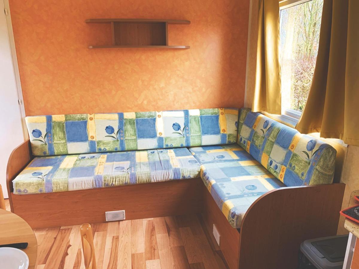 L'Auberge Du Moulin Des Pres Maroilles Екстериор снимка