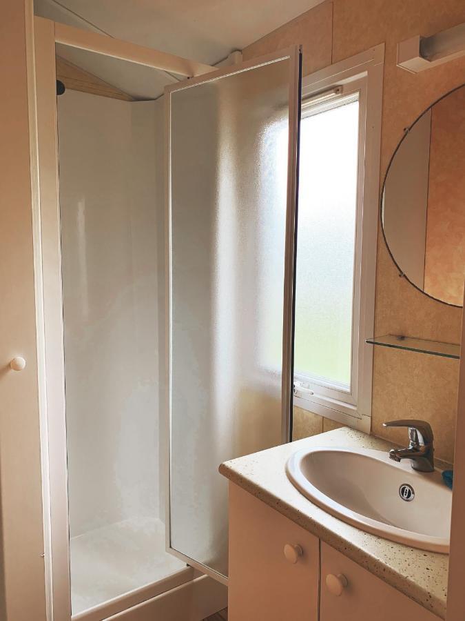 L'Auberge Du Moulin Des Pres Maroilles Екстериор снимка